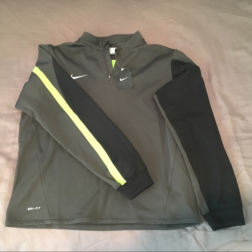 NIKE 1/4 Zip Dri-Fit pullover - Boys XL - NWT